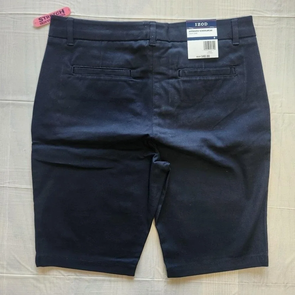 Navy‎ IZOD Girl's Bermuda size 9 School-wear Twill shorts BRAND NEW WITH TAGS